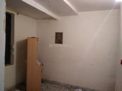 Gallery Cover Image of 225 Sq.ft 1 BHK Independent Floor for buy in DDA Janta Flats, Sector 17 Rohini for 1700000