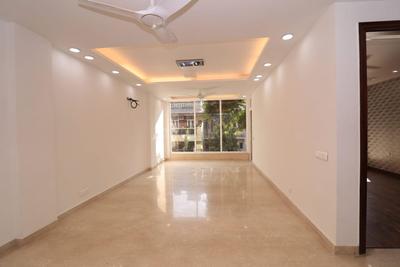 Gallery Cover Image of 2450 Sq.ft 4 BHK Independent Floor for buy in Sector 55 for 18000000