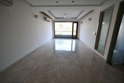 Gallery Cover Image of 2430 Sq.ft 4 BHK Independent Floor for buy in Safdarjung Enclave for 57000000