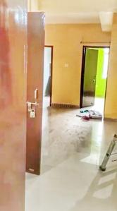 Gallery Cover Image of 1200 Sq.ft 3 BHK Apartment for rent in Lohanipur for 15000