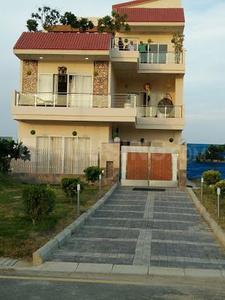 Gallery Cover Image of 2330 Sq.ft 3 BHK Villa for buy in Yeida for 9553000