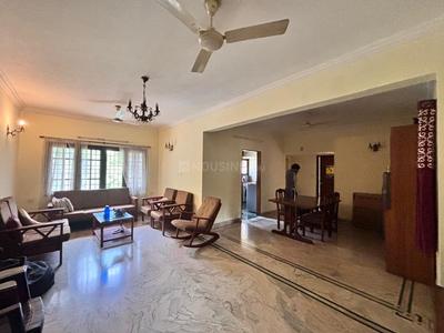 BHK Flat for rent in Indira Nagar, Old Madras Road 2200 Sqft