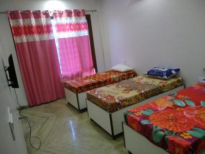 Bedroom Image of Mahadev PG in Sector 32