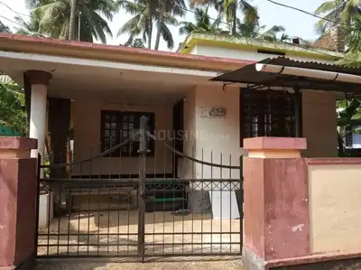 Gallery Cover Image of 1200 Sq.ft 3 BHK Independent House for buy in Aranattukara for 4800000