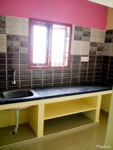 Gallery Cover Image of 900 Sq.ft 2 BHK Apartment for buy in Urapakkam for 2600000