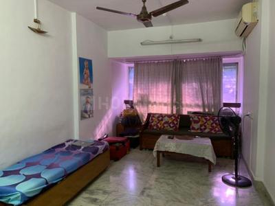 Gallery Cover Image of 570 Sq.ft 1 BHK Apartment for buy in Hrishikesh Apartments, Prabhadevi for 27000000