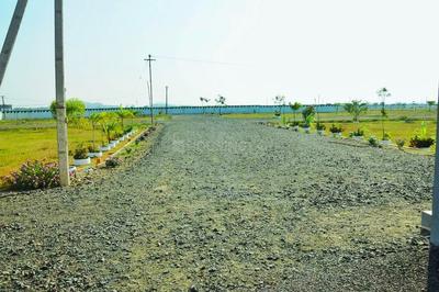 Gallery Cover Image of Sq.ft Residential Plot for buy in Oragadam for 1299000