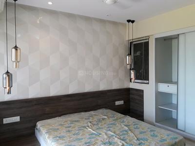 Gallery Cover Image of 650 Sq.ft 1 BHK Apartment for buy in Kasarvadavali, Thane West for 4897861