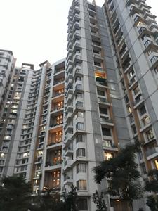 Gallery Cover Image of 1850 Sq.ft 3 BHK Apartment for buy in Thane West for 22500000