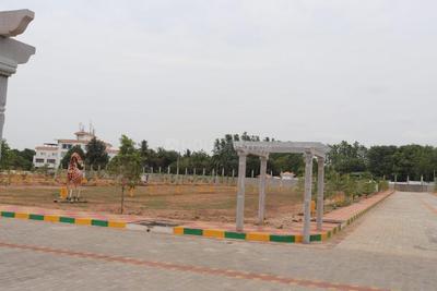 Gallery Cover Image of Sq.ft Residential Plot for buy in Kondakal for 3674000