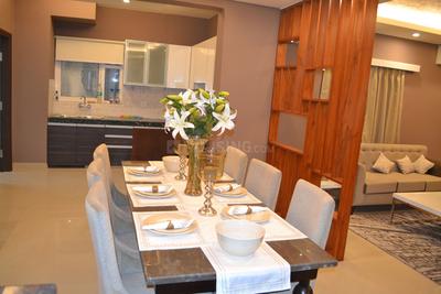 Gallery Cover Image of 4246 Sq.ft 4 BHK Apartment for buy in Spaze Privvy The Address, Sector 93 for 17000000