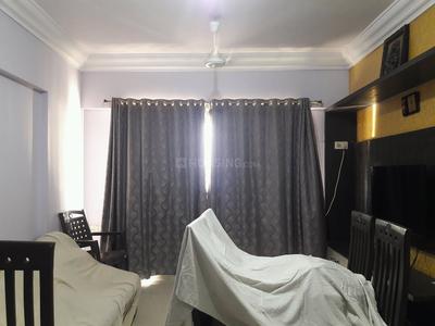 Gallery Cover Image of 850 Sq.ft 2 BHK Apartment for buy in Kandivali East for 15000000