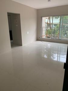 Gallery Cover Image of 752 Sq.ft 1 BHK Apartment for buy in Malad West for 12000000