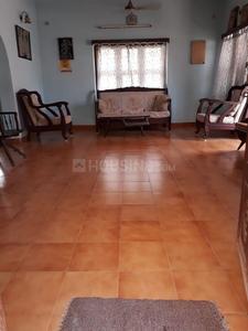 5+ BHK Independent House