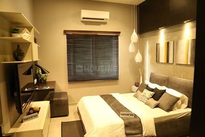 Gallery Cover Image of 1215 Sq.ft 3 BHK Apartment for buy in Pallikaranai for 7350750