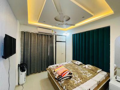 1000 Sqft BHK Flat for sale in K W Srishti Raj Nagar Extension