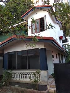 Gallery Cover Image of 1800 Sq.ft 3 BHK Independent House for buy in Poothole for 8500000