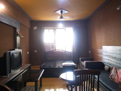 Gallery Cover Image of 1000 Sq.ft 2 BHK Apartment for buy in Andheri West for 35000000
