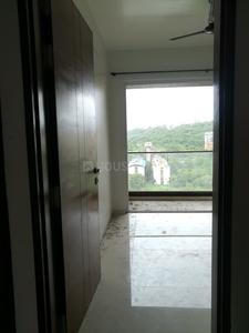 Gallery Cover Image of 1650 Sq.ft 3 BHK Apartment for buy in Nerul for 23000000