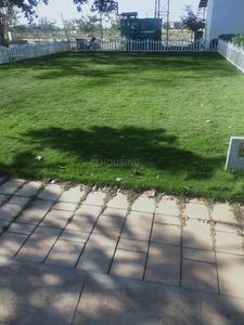 Gallery Cover Image of Sq.ft Residential Plot for buy in Nariyambakkam for 2362500