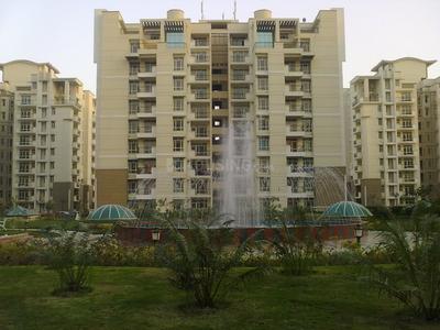 Gallery Cover Image of 1265 Sq.ft 3 BHK Apartment for buy in Purvanchal Silvar City 2, PI Greater Noida for 5300000
