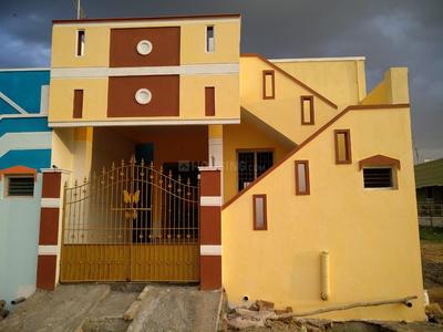 Gallery Cover Image of 750 Sq.ft 2 BHK Independent House for buy in Veppampattu for 2400000