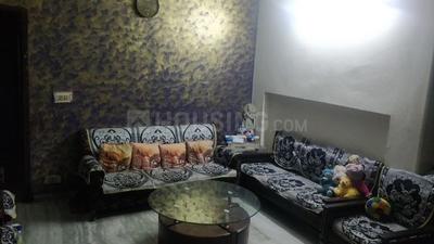 Gallery Cover Image of 880 Sq.ft 2 BHK Apartment for buy in Janakpuri for 2700000