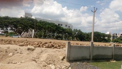 Gallery Cover Image of Sq.ft Residential Plot for buy in Selaiyur for 9568000