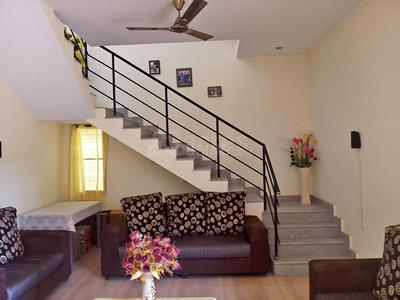 Gallery Cover Image of 1250 Sq.ft 3 BHK Independent House for buy in Kalpathy for 2700000