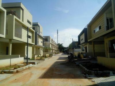 Gallery Cover Image of 3271 Sq.ft 4 BHK Villa for buy in Peeramcheru for 22500000