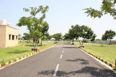 Gallery Cover Image of Sq.ft Residential Plot for buy in Tiruvallur for 594150