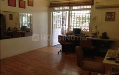 Gallery Cover Image of 925 Sq.ft 2 BHK Apartment for buy in Colaba for 39900000