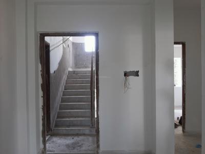 Gallery Cover Image of 707 Sq.ft 2 BHK Apartment for buy in Paschim Putiary for 2500000