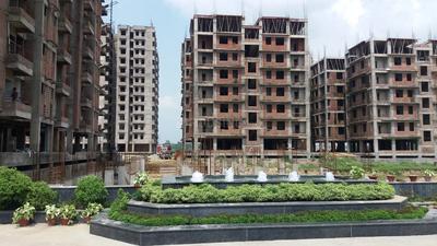 Gallery Cover Image of 650 Sq.ft 1 BHK Apartment for buy in Naubasta Kala for 1917500