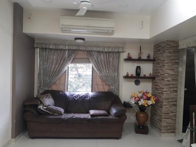 Gallery Cover Image of 650 Sq.ft 1 BHK Apartment for buy in Vile Parle East for 15000000