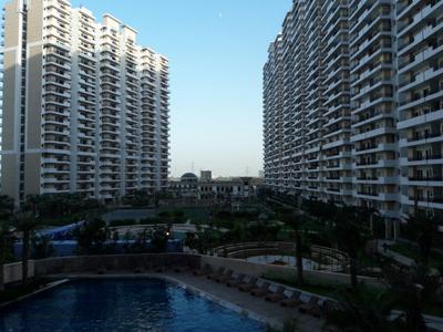 Gallery Cover Image of 1245 Sq.ft 3 BHK Apartment for buy in Nirala Estate, Noida Extension for 4910000