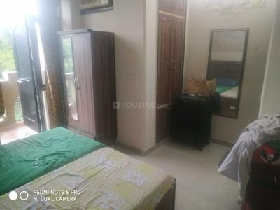 दया पीजी इन सेक्टर 34 के बेडरूम की तस्वीर