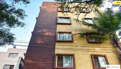 एचबीआर लेआउट में ज़ोलो ओडिसी में बिल्डिंग की तस्वीर