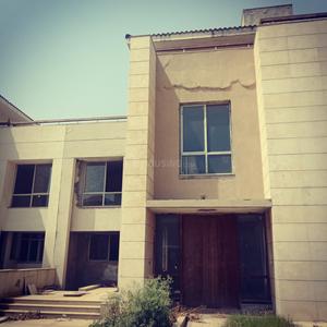 6 BHK Villa