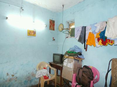 Gallery Cover Image of 950 Sq.ft 2 RK Independent House for buy in Ambattur for 5600000