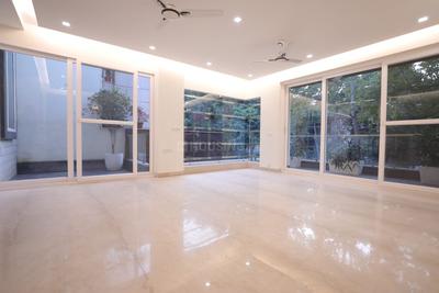 5 BHK Independent House