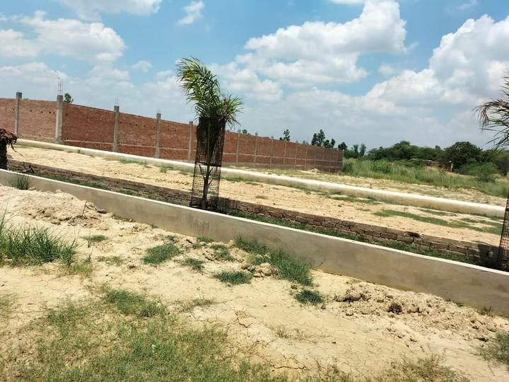 Residential 1000 Sqft Plot for sale at Cantonment, Lucknow Property