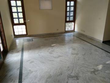 Gallery Cover Image of 550 Sq.ft 1 BHK Independent House for rent in T Nagar for 12000