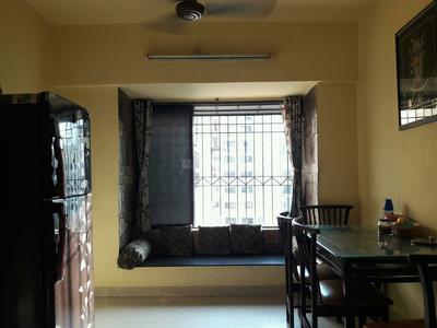 Gallery Cover Image of 585 Sq.ft 1 BHK Apartment for buy in Kandivali West for 11000000