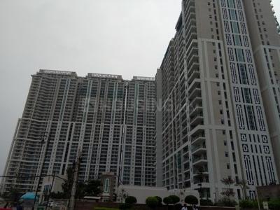 Gallery Cover Image of 2700 Sq.ft 3 BHK Apartment for buy in Sector 54 for 47000000