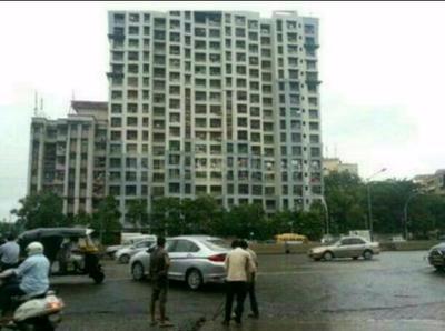 Gallery Cover Image of 810 Sq.ft 2 BHK Apartment for buy in Chembur for 14500000