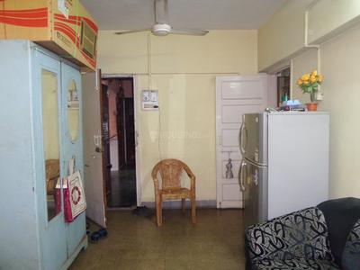Gallery Cover Image of 650 Sq.ft 1 BHK Apartment for buy in Vashi for 10000000