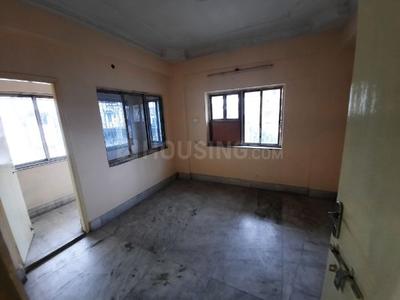 Gallery Cover Image of 2100 Sq.ft 4 BHK Apartment for rent in Lake Town for 28000