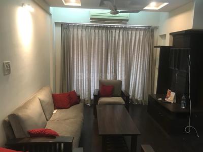 Gallery Cover Image of 1200 Sq.ft 2 BHK Apartment for rent in Rajwadi, Ballygunge for 40000