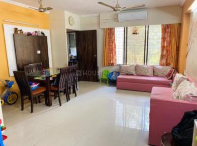 Gallery Cover Image of 750 Sq.ft 2 BHK Apartment for buy in Kandivali West for 14500000